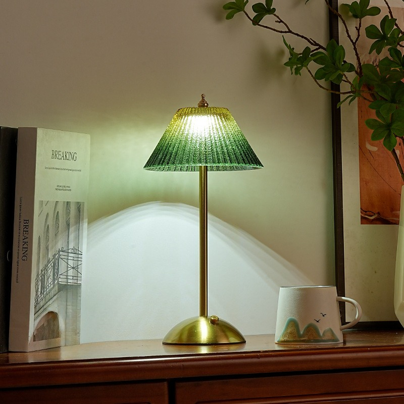 Lampe de table en verre plissé - Glass Bed avis et prix