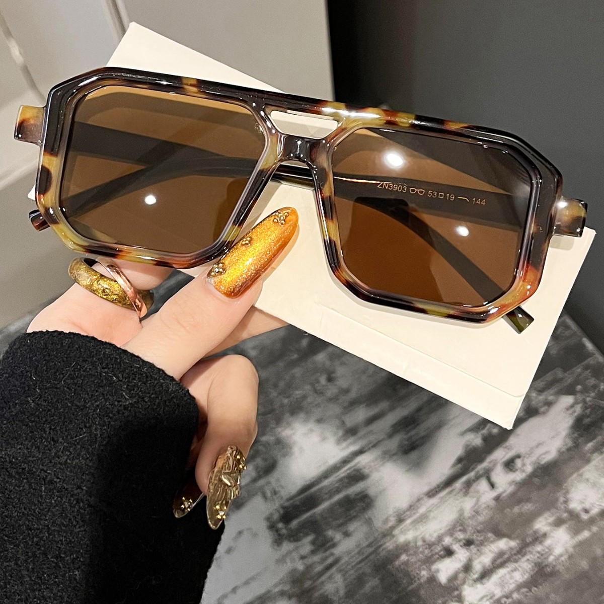 Nouvelles lunettes de soleil r - Uv Resin avis et prix